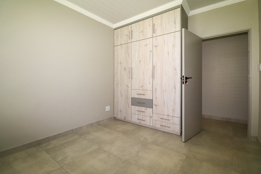 3 Bedroom Property for Sale in Flamwood North West